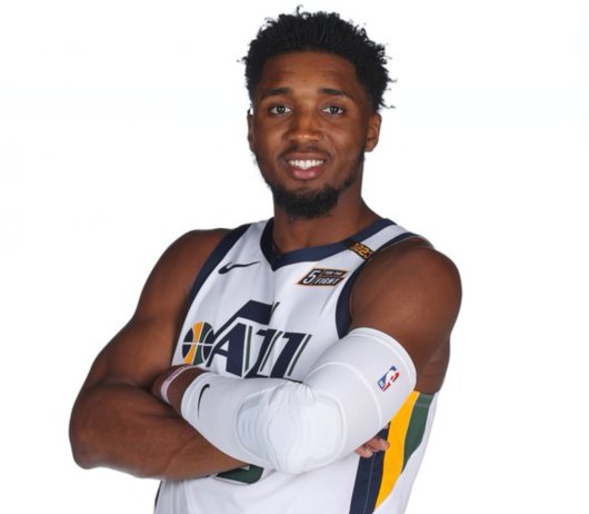 他们在防守 他们在防守