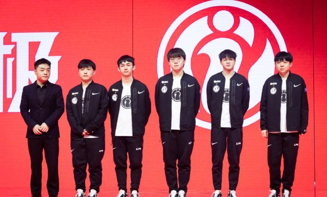 比比皆是 比比皆是