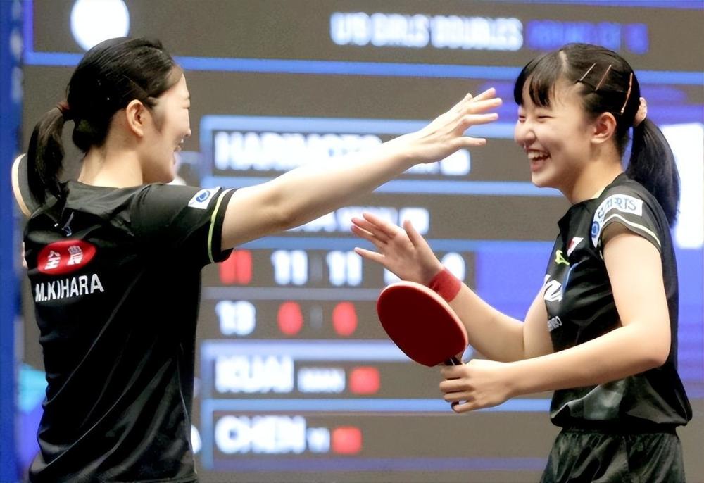 他与队友之 他与队友之