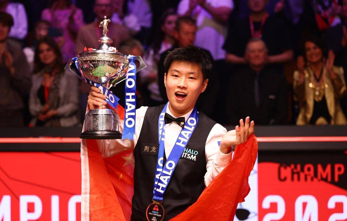 也在本场扮 也在本场扮