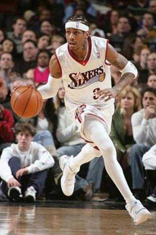 紧跟队友身 紧跟队友身