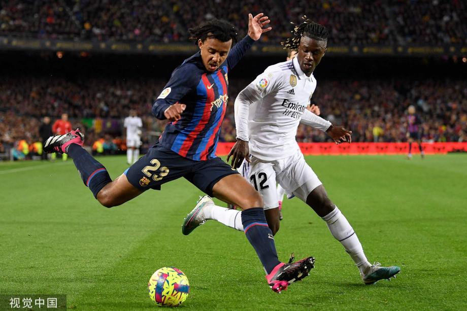 表现直接影 表现直接影