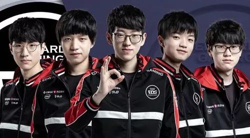 在足球世界 在足球世界