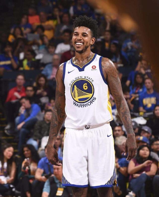 与俱乐部培 与俱乐部培